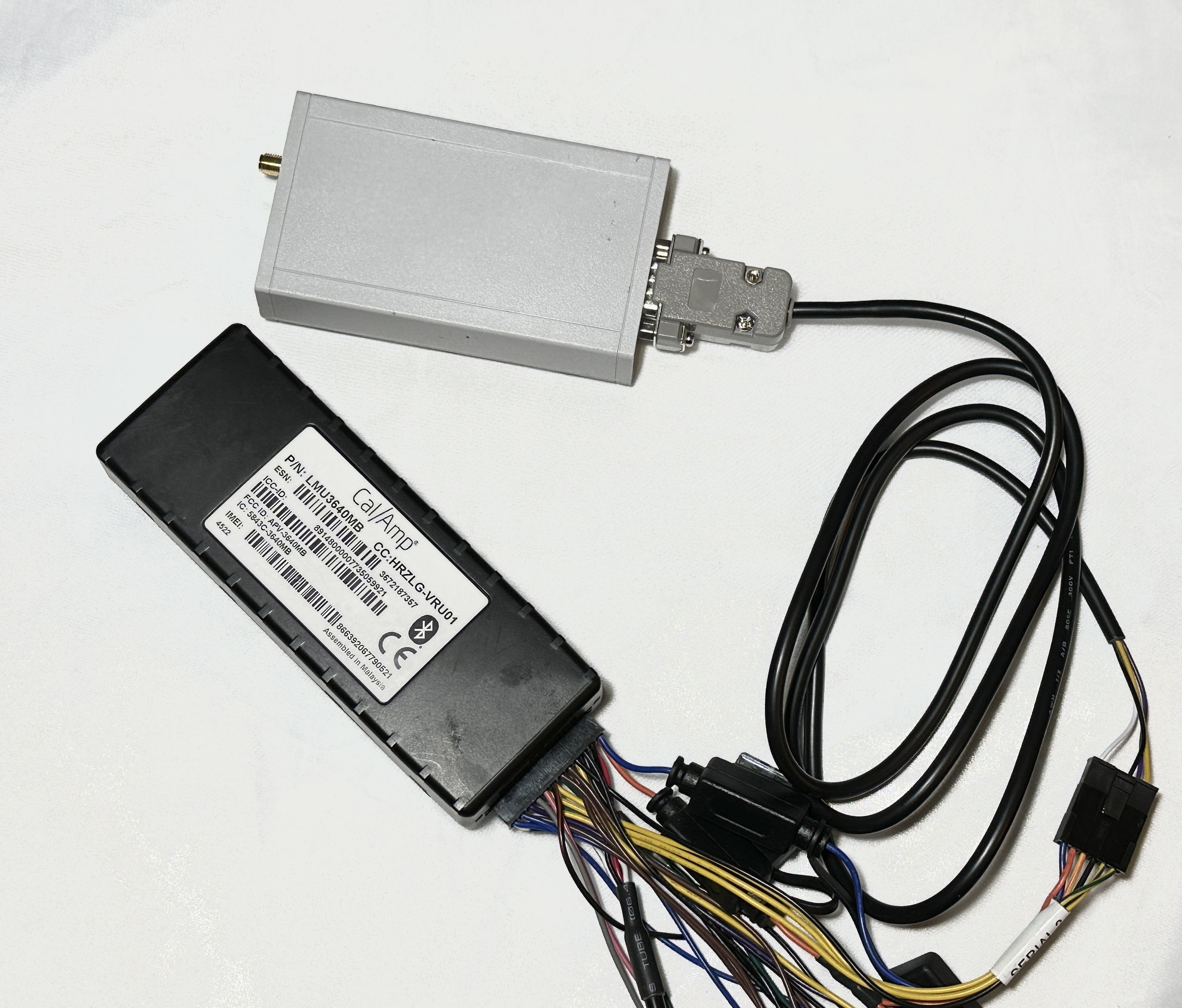 Cable to Iridium SGIR-004 +to LMU-3640 Serial 2 connection.jpg