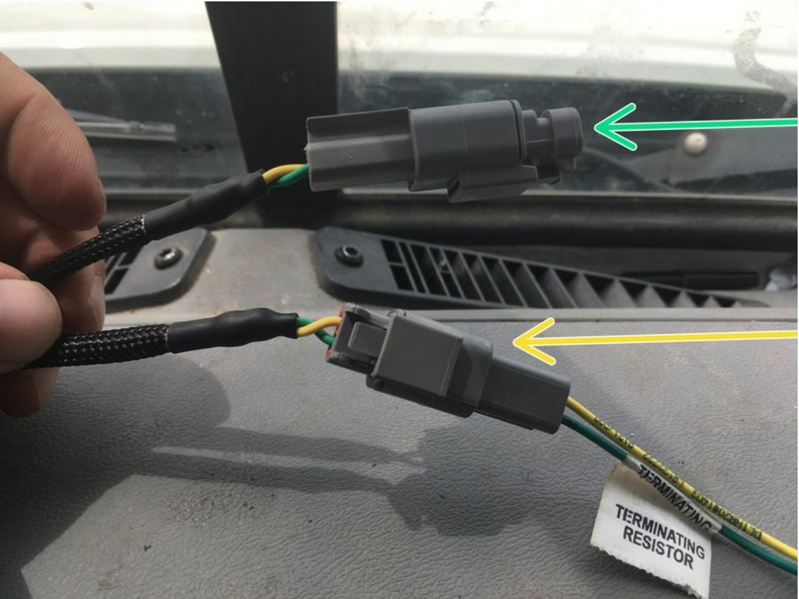 02-2d_-_J1939__Install_Terminating_Resistor.png