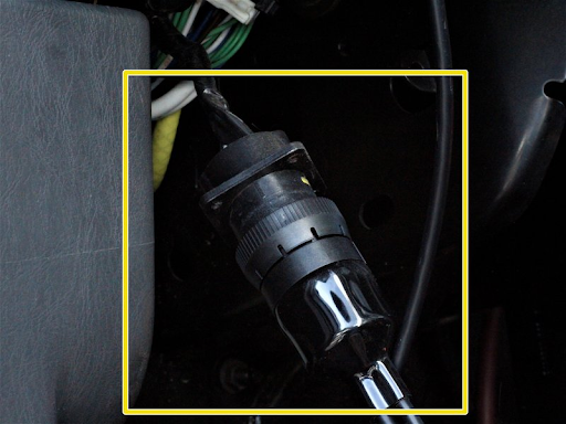 Heavy-Duty_diagnotisc_cable_in_line.png