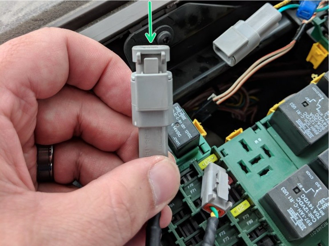 Installation guide 20142018 Volvo and 2018+ Volvo and Mack trucks