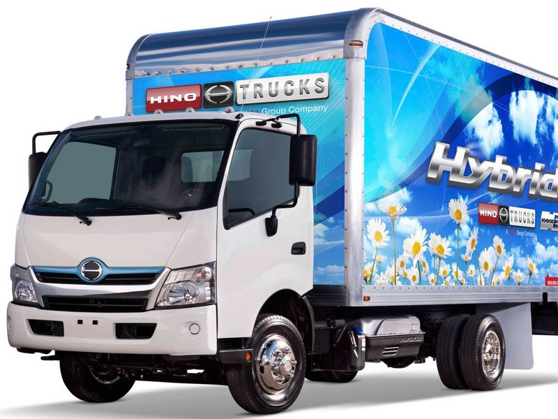 00_-_Hino_COE_195.png
